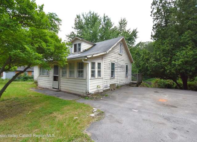 Property at 2693 Route 9w, Saugerties, NY 12477, 2 beds, 1 bath