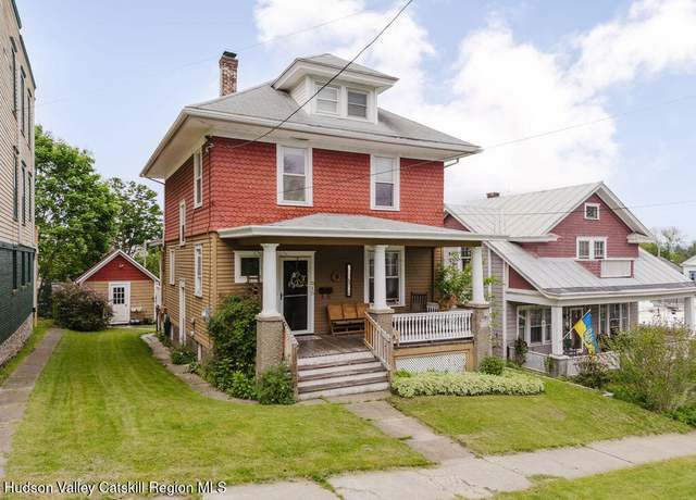 Property at 15 Mckinstry Pl, Hudson, NY 12534, 3 beds, 2 baths