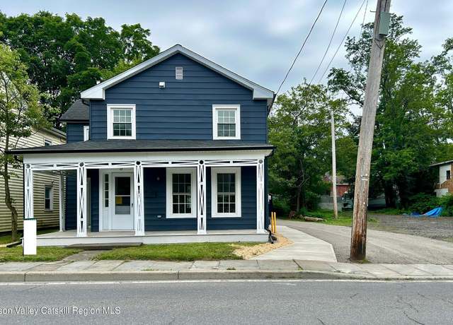 Property at 42 Ulster Ave, Saugerties, NY 12477, 3 beds, 2 baths