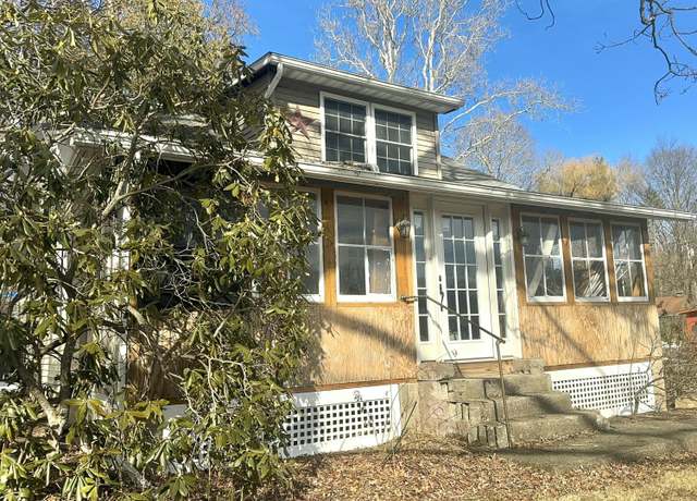 Property at 3382 State Route 28, Shokan, NY 12481, 2 beds, 1 bath