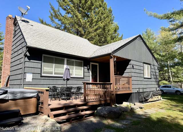 Property at 123 Ryan Rd, Jewett, NY 12444, 3 beds, 2 baths