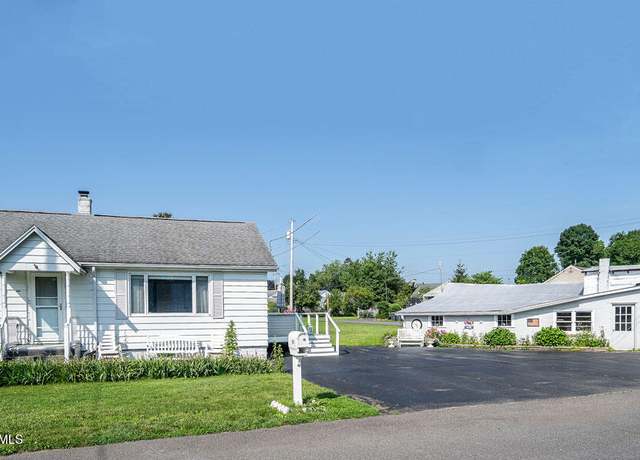 Property at 101 Hinsdale St, Kingston, NY 12401, 3 beds, 2 baths