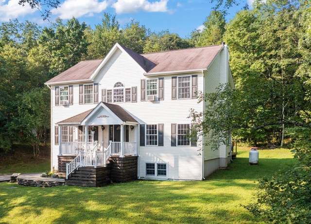 Property at 7 Birch Hill Rd, Copake, NY 12521, 3 beds, 2.5 baths