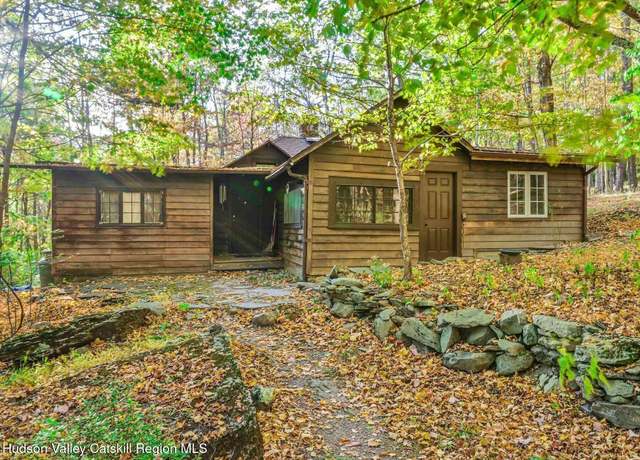 Property at 66-68 Webster Rd, Woodstock, NY 12498, 2 beds, 1.5 baths