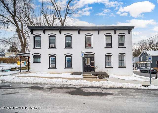 Property at 2-8 Walnut St, Kingston, NY 12401, 4 beds
