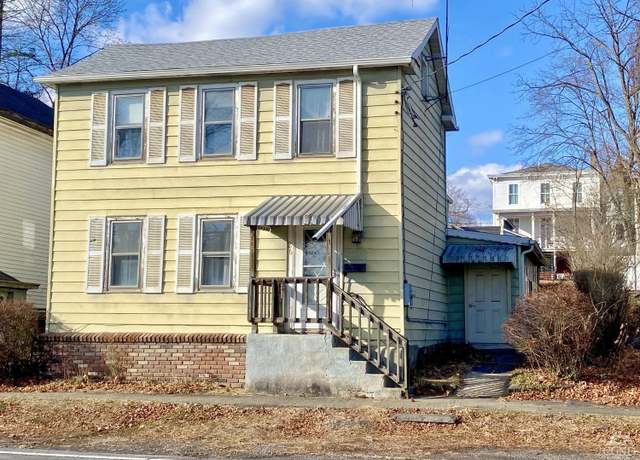 Property at 26 S Washington Street St, Athens, NY 12015, 3 beds, 1 bath