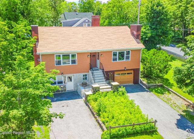 Property at 16 Mohonk Ave, New Paltz, NY 12561, 3 beds, 3 baths
