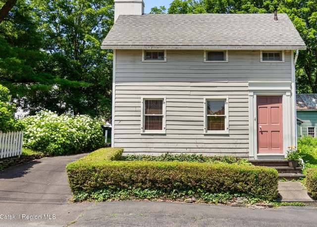 Property at 7 Paul Ave, Hudson, NY 12534, 2 beds, 1 bath