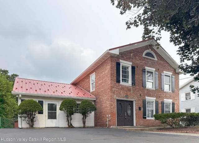 Property at 26 Elizabeth Street St, Saugerties, NY 12477, 3 beds, 2 baths