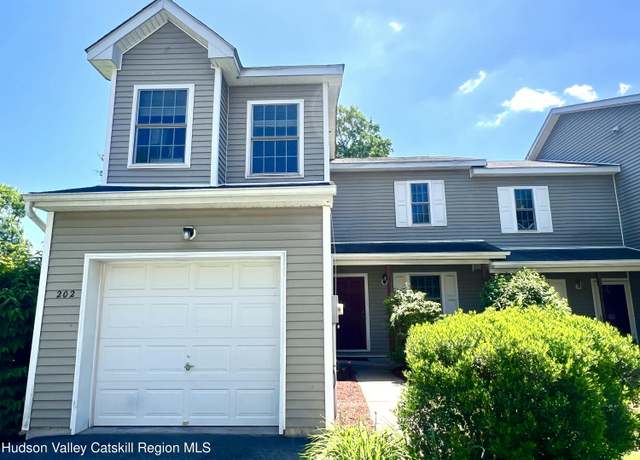 Property at 202 Hillside Ln, Ellenville, NY 12428, 3 beds, 2.5 baths