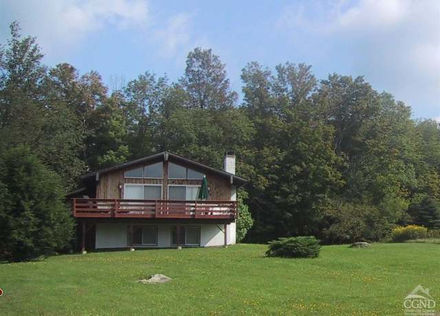 Property at 13 Boulder Brook Rd, Windham, NY 12496, 4 beds, 2 baths
