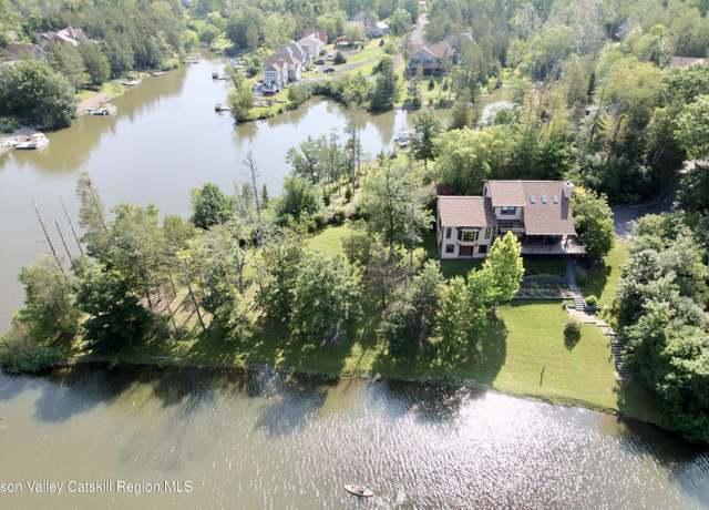 Property at 50 Manhattoes Dr Dr, Athens, NY 12015, 4 beds, 3.5 baths
