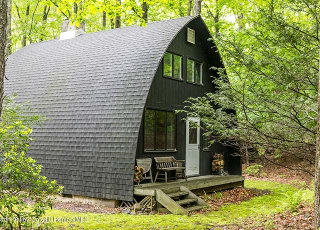 Property at 51 Mountain Valley Rd, Boiceville, NY 12412, 2 beds, 1 bath