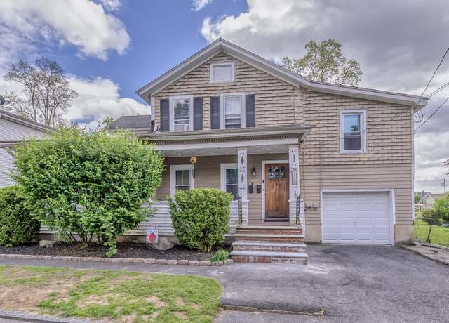 Property at 100 Gage St, Kingston, NY 12401, 3 beds, 3 baths