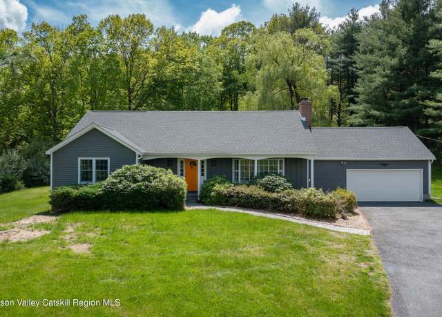 Property at 106 Konig Rd, Ghent, NY 12075, 4 beds, 3.5 baths