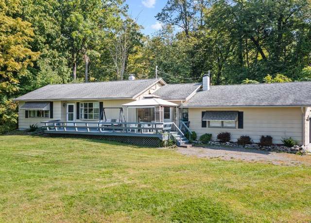 Property at 46 Fox Lane Ln, Catskill, NY 12015, 2 beds, 1 bath