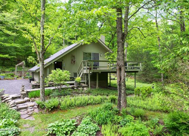 Property at 23 Riseley Ln, Shandaken, NY 12480, 4 beds, 2.5 baths
