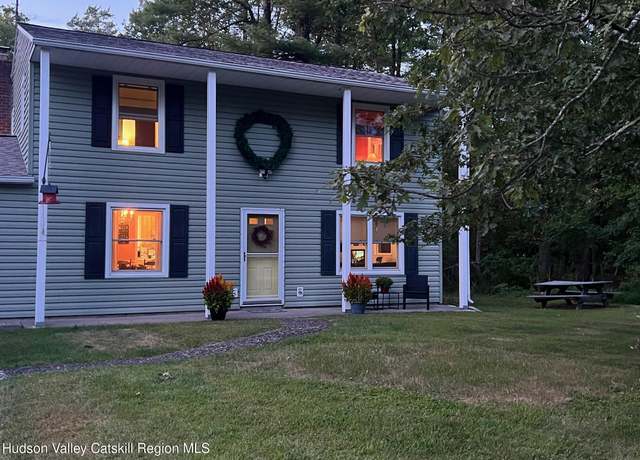 Property at 43 Brittany Dr, West Hurley, NY 12491, 4 beds, 1.5 baths