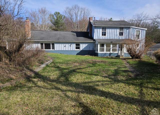 Property at 51 Dunbar Rd, Hudson, NY 12534, 2 beds, 1 bath