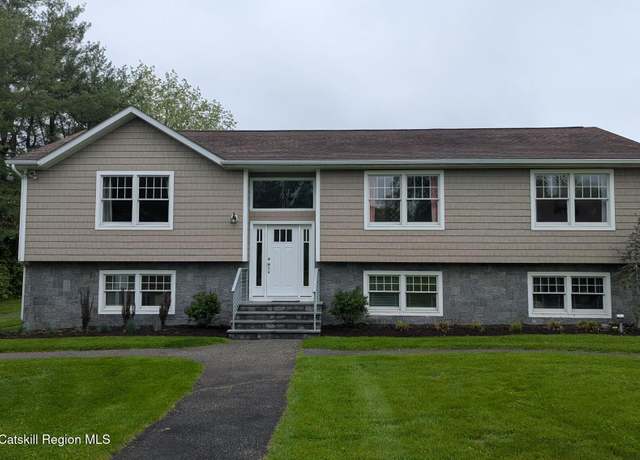 Property at 350 Elmendorf Dr, Hurley, NY 12443, 3 beds, 2 baths