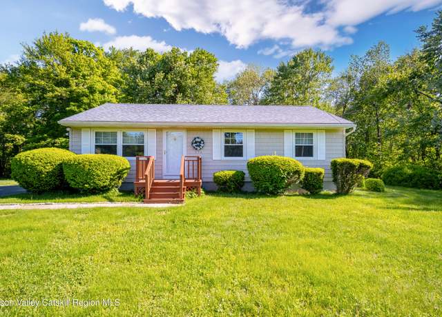 Property at 674 Route 308, Rhinebeck, NY 12572, 3 beds, 1 bath