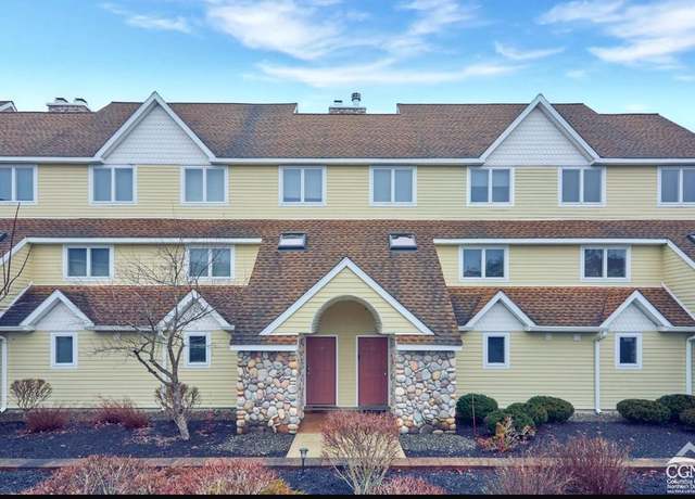 Property at 274 Route 65 #43, Windham, NY 12496, 4 beds, 3.5 baths