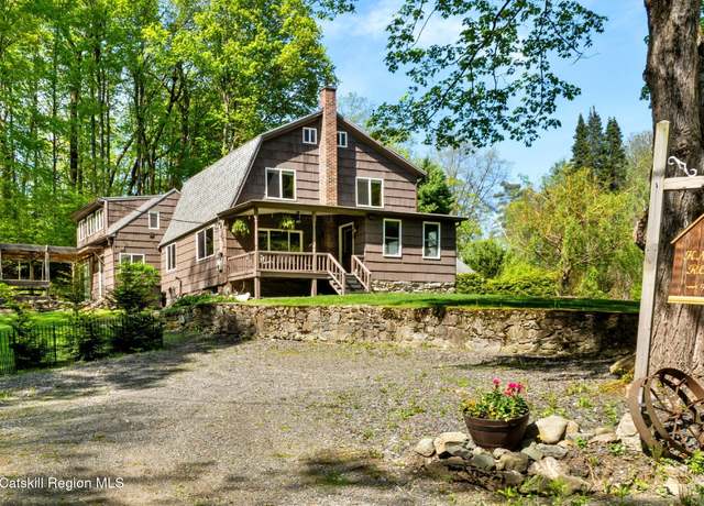 Property at 91 Miller Rd, Canaan, NY 12029, 4 beds, 4 baths