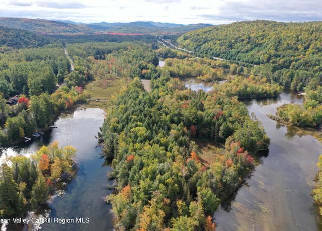 Property at 64/109/119 Peninsula Rd, Horicon, NY 12808