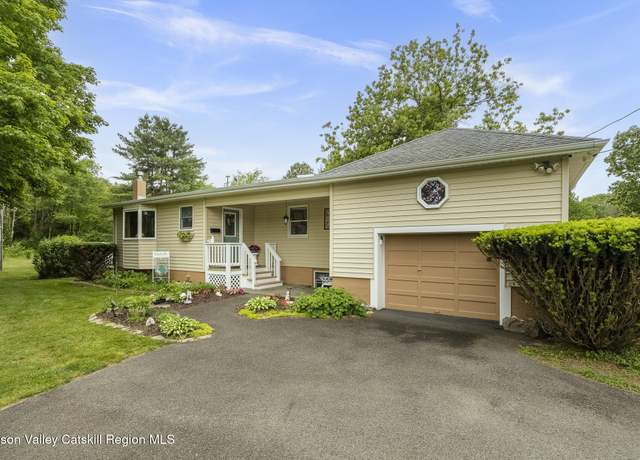 Property at 1028 Jackson Corners Rd, Gallatin, NY 12567, 5 beds, 3 baths