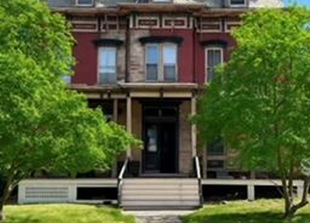 Property at 22 Liberty St, Catskill, NY 12414, 6 beds