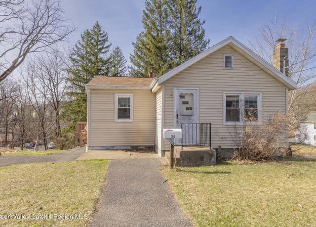 Property at 103 Gross St, Kingston, NY 12401, 3 beds, 1 bath