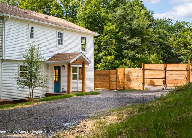 Property at 5917 Route 44-55, Kerhonkson, NY 12446, 3 beds, 2.5 baths