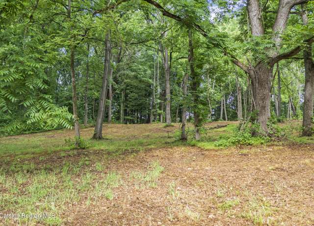 Property at 462 South Rd Rd, Germantown, NY 12526