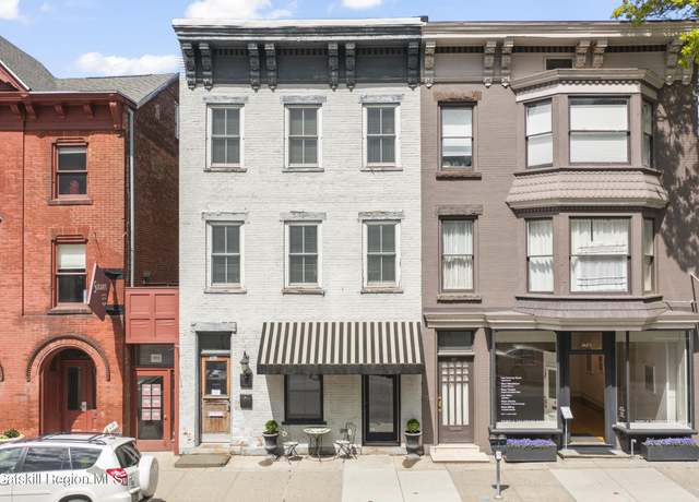 Property at 362 Warren St, Hudson, NY 12534, 3 beds, 2.5 baths