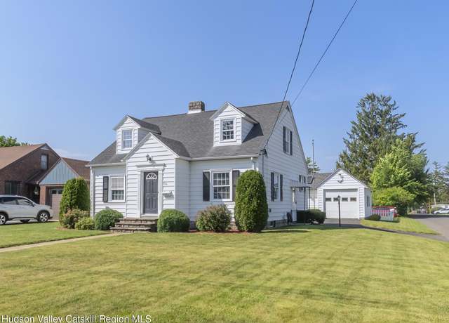 Property at 110 Harding Ave, Kingston, NY 12401, 4 beds, 1.5 baths