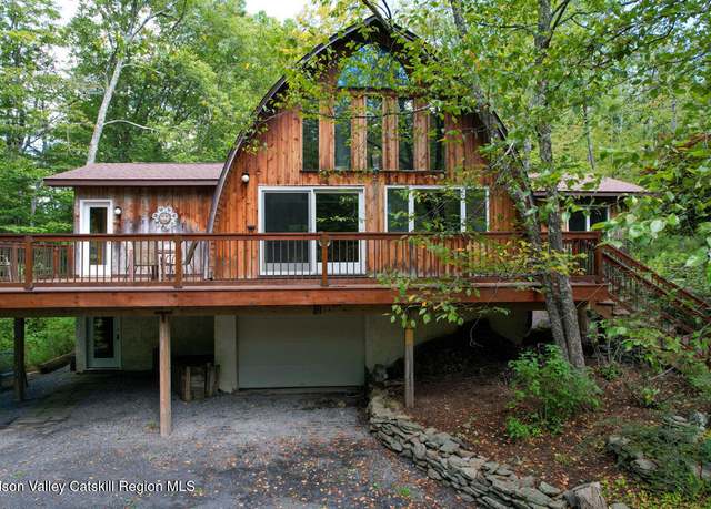 Property at 3 Quarry Rd, Shandaken, NY 12480, 3 beds, 2.5 baths
