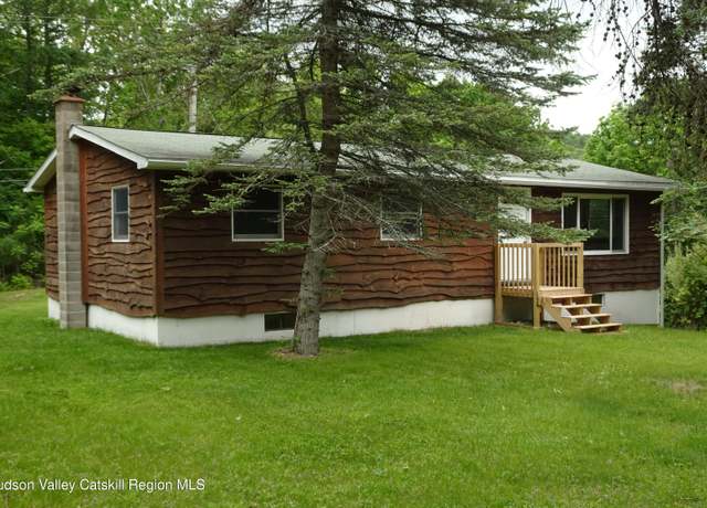 Property at 1705 Route 82, Ancram, NY 12502, 3 beds, 1 bath