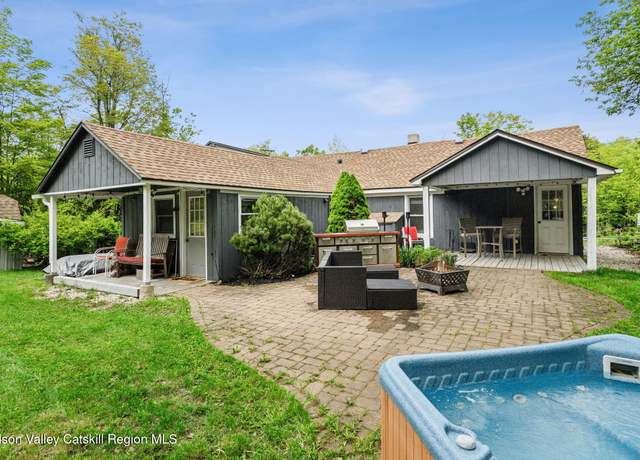 Property at 18 Rail Road Ave, Tannersville, NY 12485, 5 beds, 2 baths