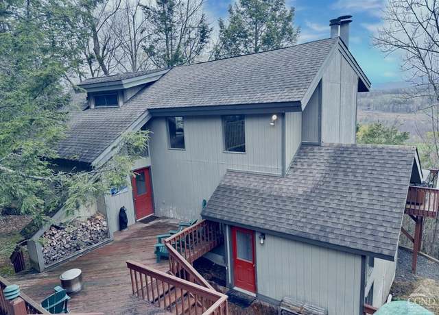 Property at 30 The Loop Loop, Windham, NY 12496, 5 beds, 4 baths