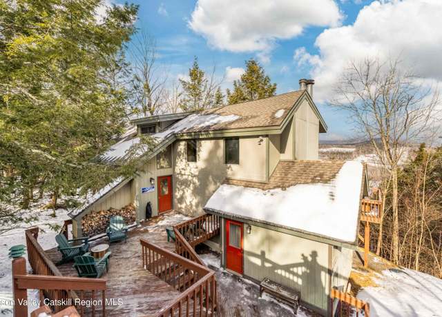 Property at 30 The Loop Loop, Windham, NY 12496, 5 beds, 4 baths