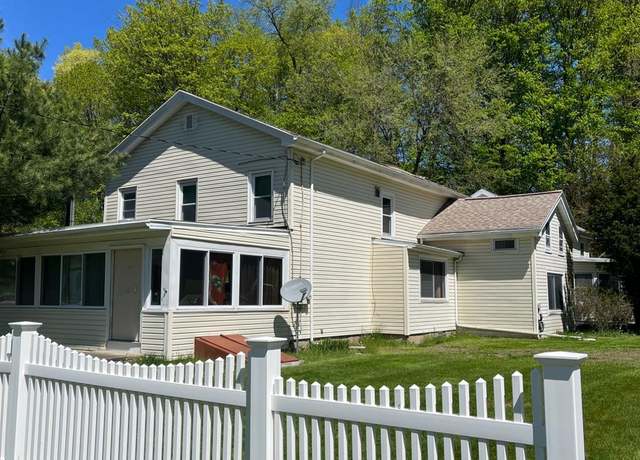 Property at 3630 Mechanic St, Valatie, NY 12184, 6 beds, 2.5 baths