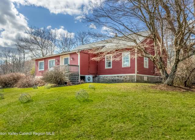 Property at 155 Main St St, High Falls, NY 12440, 1 bath