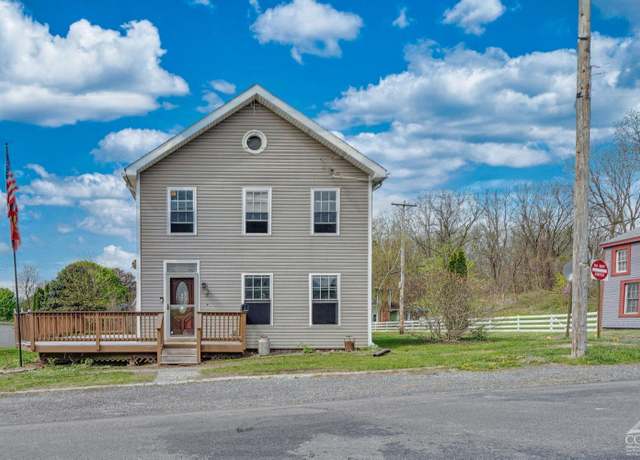 Property at 1 Union St, Athens, NY 12015, 3 beds, 1 bath