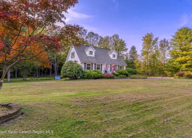 Property at 11 Rock Mountain Ests, Accord, NY 12404, 4 beds, 3 baths