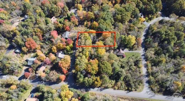 Photo of 24 Schoolmaster Court Ct, Coxsackie, NY 12051