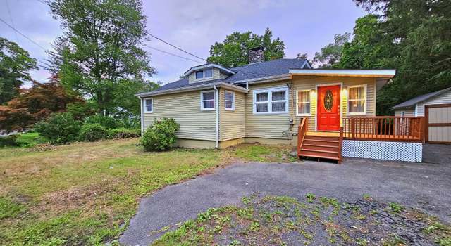 Photo of 672 Springtown Rd, Tillson, NY 12486