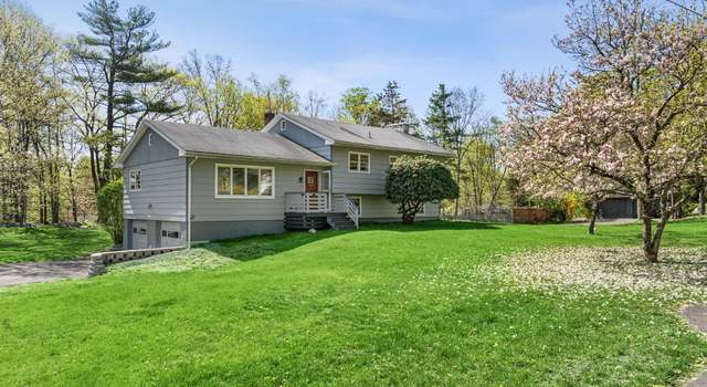 Photo of 20 Park Dr, Woodstock, NY 12498