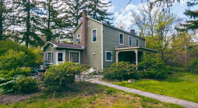 Photo of 40 Hanzl Ln, Saugerties, NY 12477