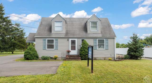 Photo of 322 Fairview Ave, Hudson, NY 12534