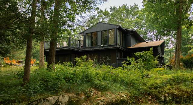 Photo of 10 High Wood Rd, Staatsburg, NY 12580